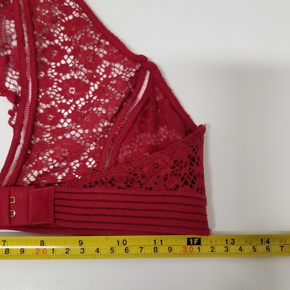 Victoria's Secret Very Sexy Lace Bralette in Cranberry Red Sz Med - Picture 9 of 10